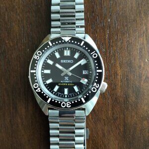 Automatic 6105-8000 slim turtle watch